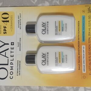 NEW Olay Complete+ Moisturizer with SPF 40 Sensitive 6 fl oz, 2-pack 03/2027